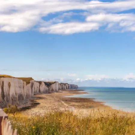 Nid Nature Et Douceur A Eu - Proche Du Treport Et De La Baie De Somme *
